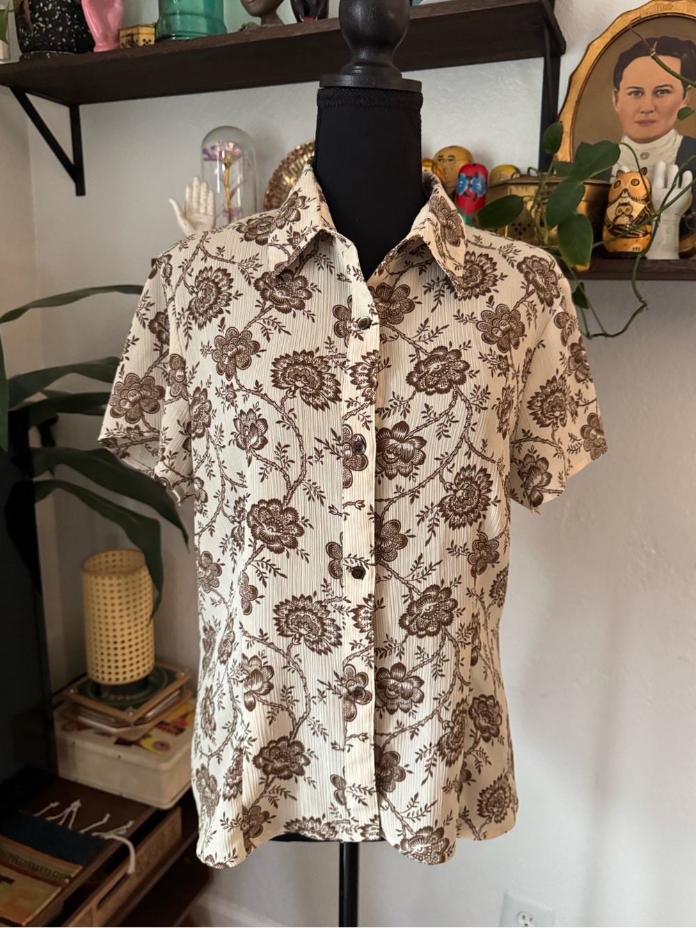 Vintage 90’s Villager Tan & Brown Floral Semi-Sheer Button-Down Blouse